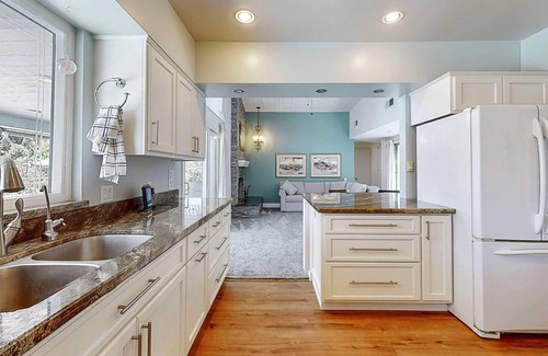 Bonita House | So Cal base