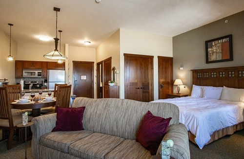 Snowshoe Condo | Soaring Eagle 414, Studio
