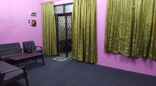 Wakaf Bharu House | Sobey Laris Homestay WAKAF BHARU