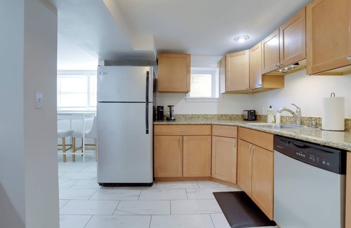 Southeast Apartment | Sojourn Garden Level Home Sleeps 2