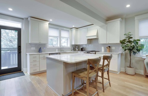 Southeast House | Sojourn's Capitol Hill Charmer Superb for Families