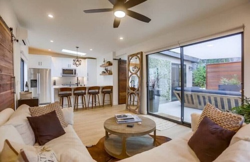 Solana Beach House | Solana Casita Charmer