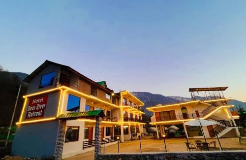 Karnal Hotel | Solank Hotel & Cafe