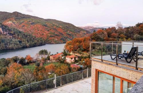 Cova Cabin | Solar do Cávado