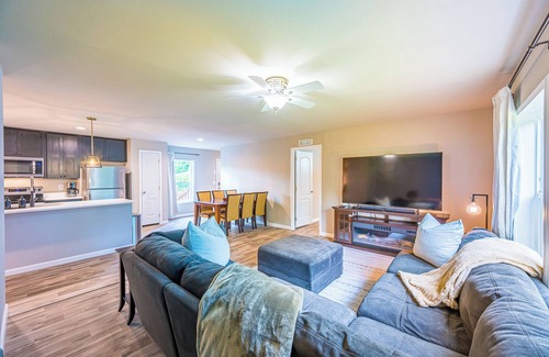 Beaver House | Solduc Riverfront 3B/2B home near Forks. Centrally located to all ONP entrances.