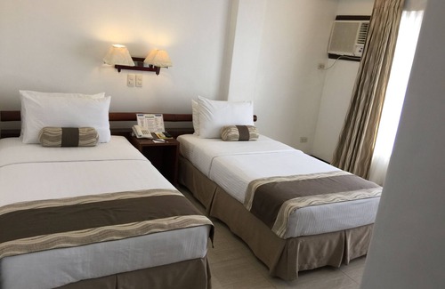Tagbilaran Hotel | Soledad Suites