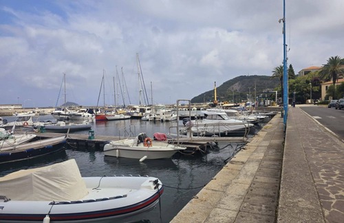 Cavo Apartment | SOLILUNA on the seafront of Cavo