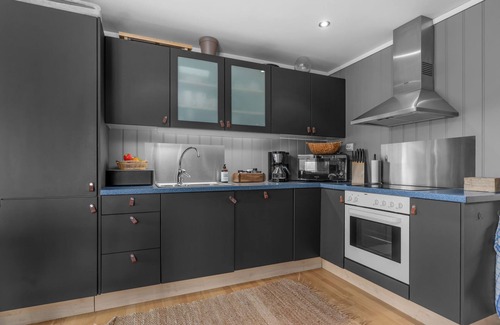 Tjaldal Apartment | Solutsikten by Interhome