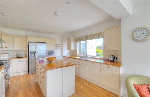 Lyme Regis Cottage | Somerhill