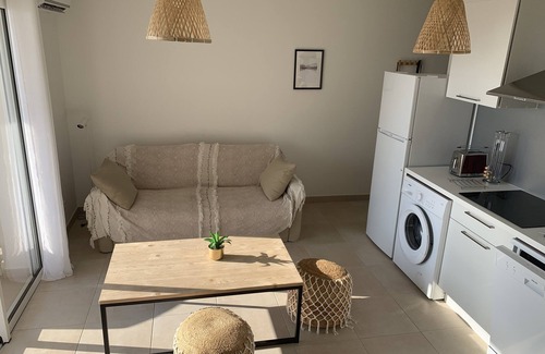 Bravone Apartment | Somptueux Appart Neuf 3 Pièces en rdc Tout Confort Avec Accès Plage et Piscine