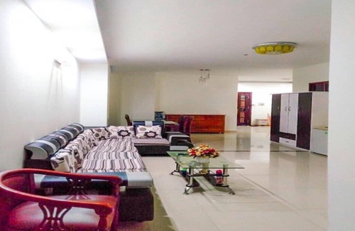 Vung Tau Apartment | Son thinh hotel-apartment 5 Min walking distance to Vung Tau Beach. High Flr
