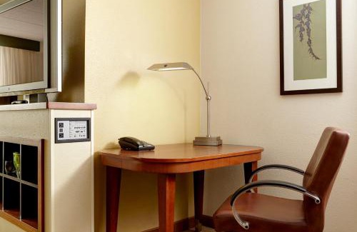 St. Johns Hotel | Sonesta Select Austin North Central