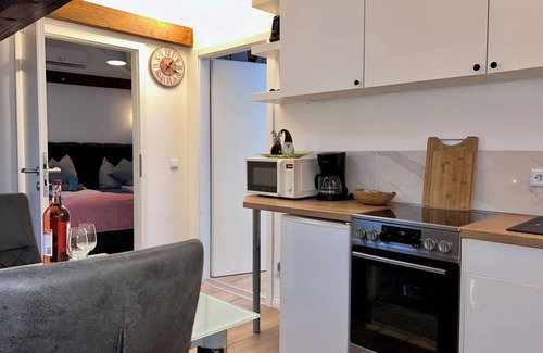Jueterbog Apartment | Sonnige Dachgeschoss-oase! 🏝