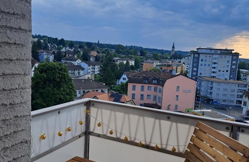 Kreuzlingen Apartment | Sonniges 1-Zimmerappartement mit Blick über Kreuzlingen