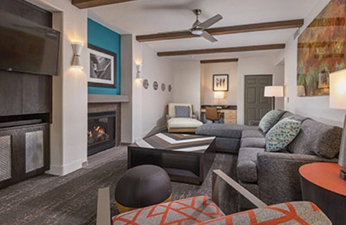 South Scottsdale Resort | Sonoran Desert makes a perfect backdrop!