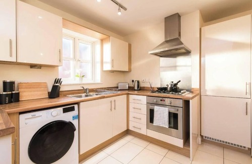 Derby Apartment | Soothing 2-bedroom Corporate apartment in Derby