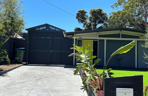 Capel Sound House | Soothing apartment in Rosebud with WiFi