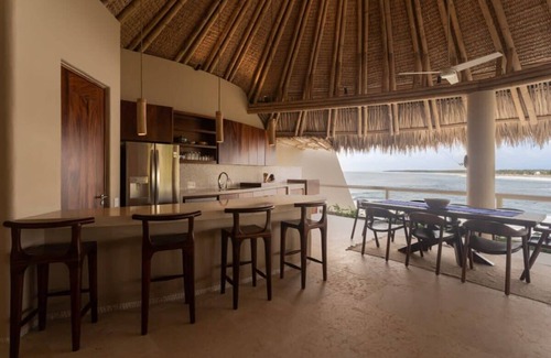 Troncones Villa | Sophia 8 - Your Oceanfront Penthouse Retreat