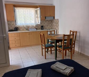 Monemvasia Apartment | Sophie's Sunny Spot 4