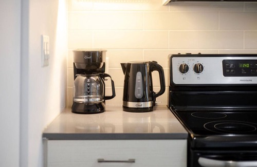 Cite Multimedia Apartment | Sophisticated 1BR Escape | Charm in Old Port