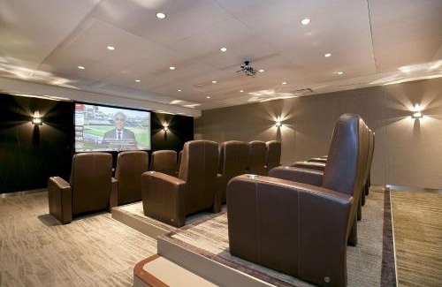 South Beach Apartment | Sophisticated apartment w breathtaking views