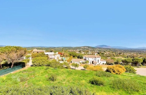 San Roque Villa | Sotogrande YOLO Spaces - White House Villa