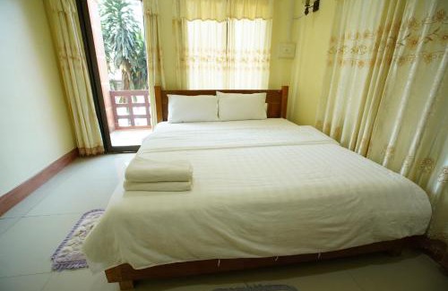 Vang Vieng Apartment | SouksaWath Guesthouse