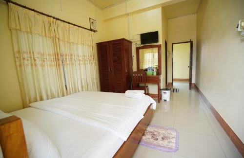 Vang Vieng Apartment | SouksaWath Guesthouse