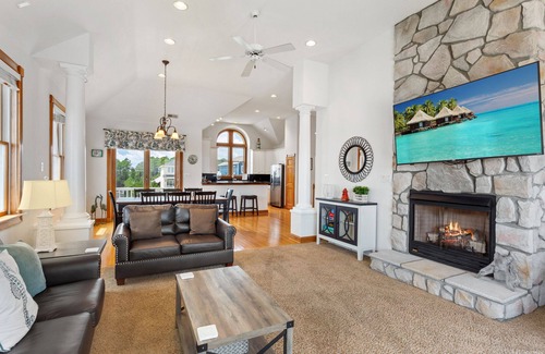 Manteo House | Soundscape * Canal front, pier, water views!