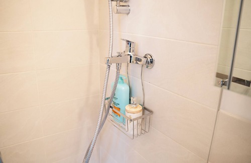 Le Parc Saint-Maur Apartment | Sous Les Etoiles - RER A Champigny - St-Maur - Paris center 20 min away