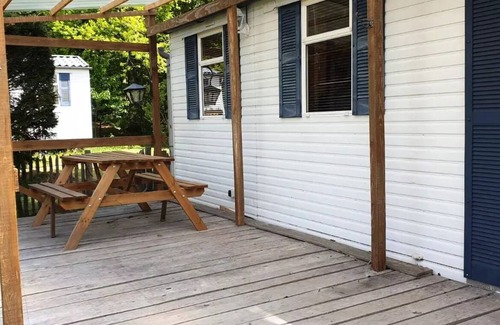 Neuvic House | Soustran Campsite* - Mobile Home 3 rooms 4 people