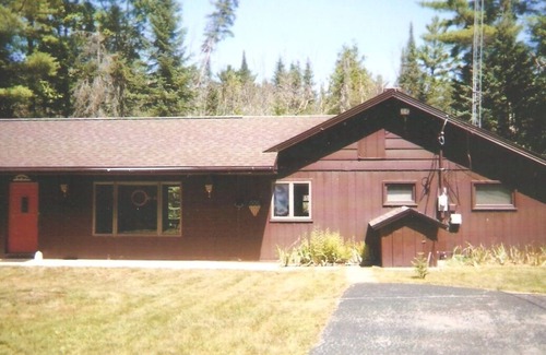 Roscommon House | South Branch Au Sable River House