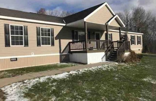 Gilboa House | South Gilboa · 5 BR home between Windham & Plattekill Ski Centers