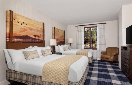 Lakeside Park Resort | South Lake Tahoe Resort 2 Bedroom Villa Sleeps 8