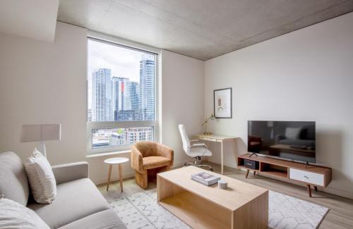 South Lake Union Apartment | South Lake Union 1br w wd roof nr Lake Union SEA-488