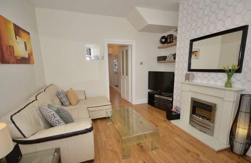 South Shields Apartment | South Shields beautiful flat ,2 bedrooms 2 minutes walk to seafront