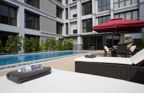 East District Hotel | South Urban Hotel