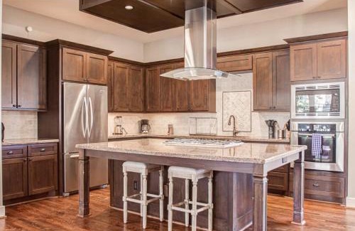 Hyde Park House | Southern Charm Meets Easy Convenience 5 mins to DT