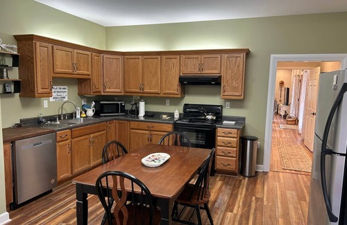 Newton House | Southern Treasures Retreat Space