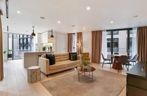 Cathedrals Apartment | Southwark Residences by Aeria Apartments