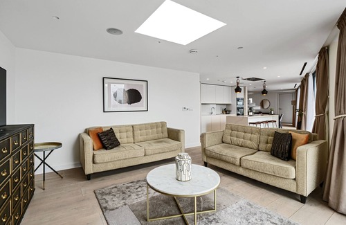 Cathedrals Apartment | Southwark Residences by Aeria Apartments