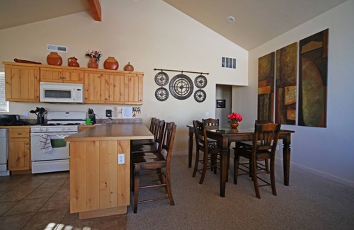 Moab South Valley Condo | Southwest Charm and Amazing Views, just minutes from town!