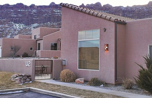 Moab South Valley Condo | Southwest Charm and Amazing Views, just minutes from town!