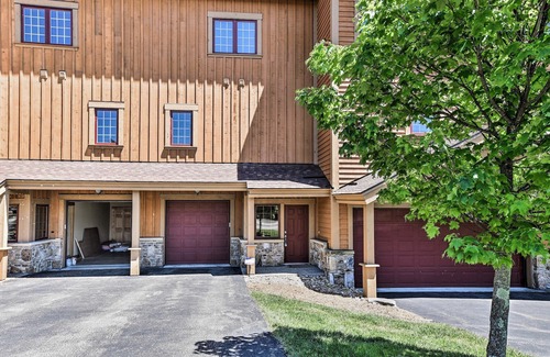 Champion House | Southwind Seven Springs Home on Ski Slopes!