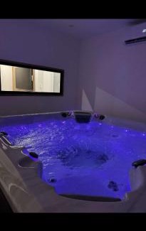 Istres Hotel | Spa&love