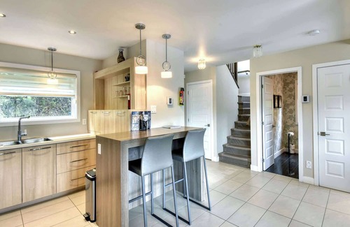 Brebeuf Ski Chalet | Spa, River & Total Relaxation - River n Beach