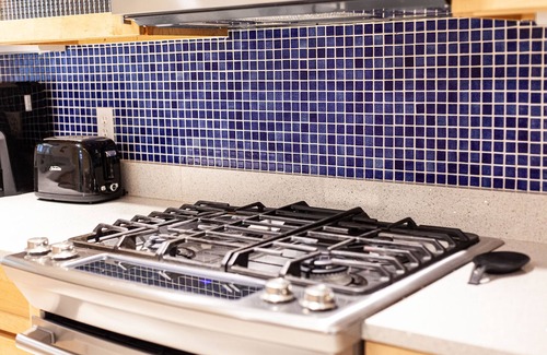Harbor Heights Cottage | Space Coast Family Getaway Beach+Pool+Spa The Sea Turtle Cottage