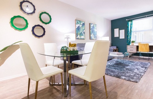 Irvine Business Complex Apartment | Spacious 1 Bedroom | Irvine Jamboree | Pool | Parking | WiFi | Extended Stay