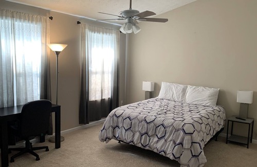 Churchhill Condo | Spacious 1BD/1BR 15 Min from Downtown, 5 Min from PA Turnpike