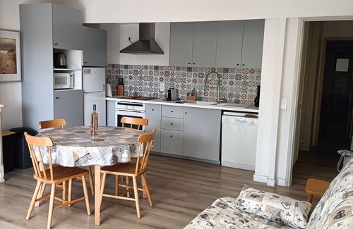 Cavalaire-sur-Mer Apartment | SPACIOUS 2/4-PERSON APARTMENT WIFI/AIR CONDITIONING